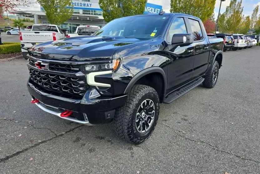2024 Chevrolet Silverado 1500 ZR2 photo 1