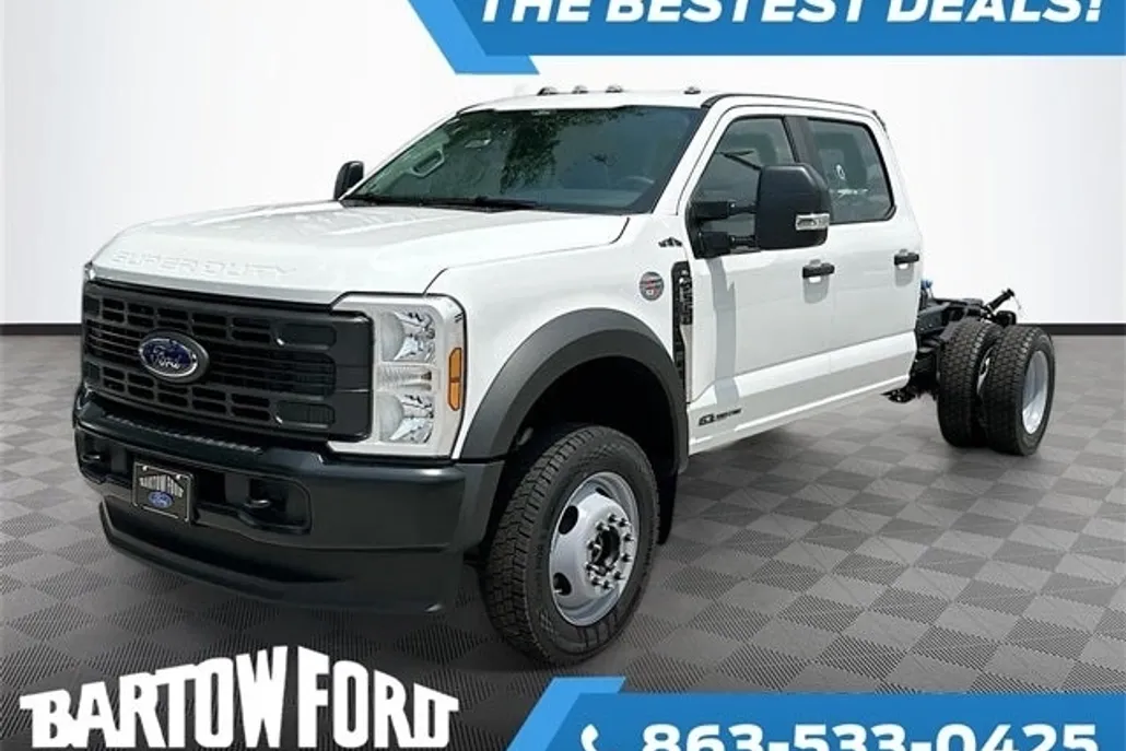 2025 Ford F-550 photo 1
