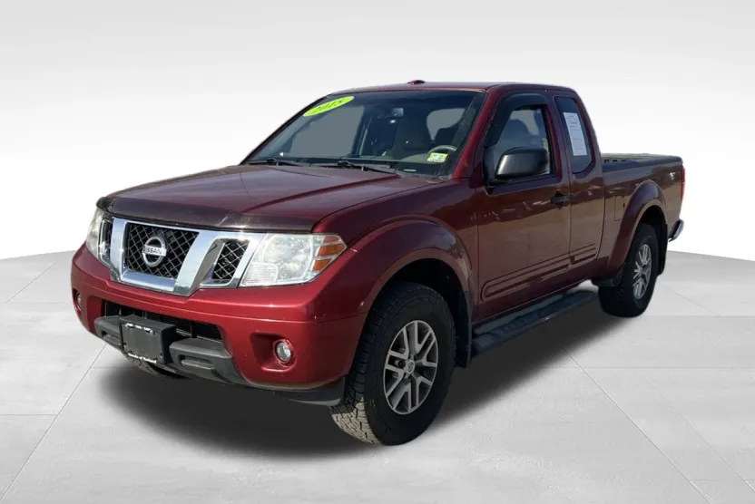 2015 Nissan Frontier King Cab SV photo 1