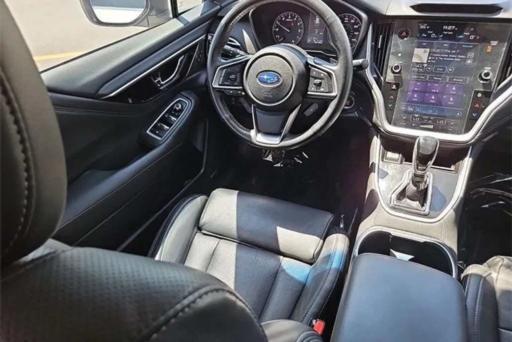 2021 Subaru Outback Limited XT photo 1