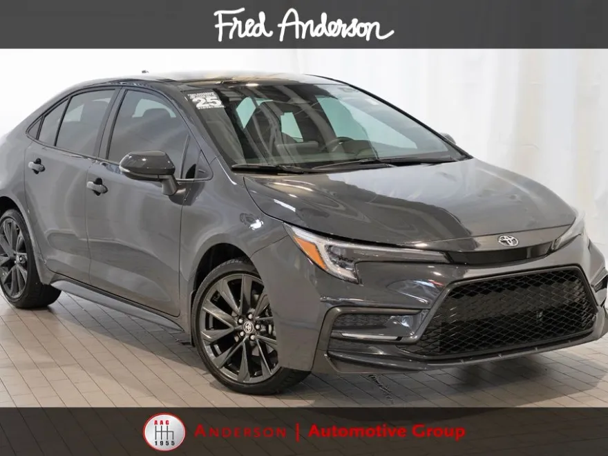 2025 Toyota Corolla SE photo 1