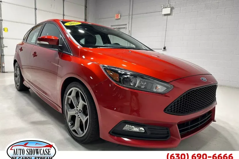 2018 Ford Focus ST photo 1