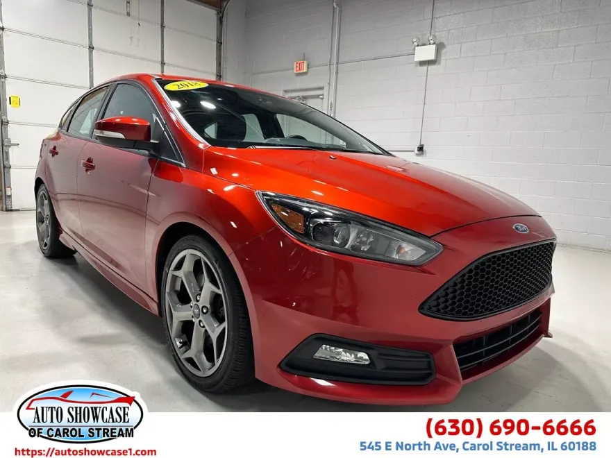 2018 Ford Focus ST photo 1