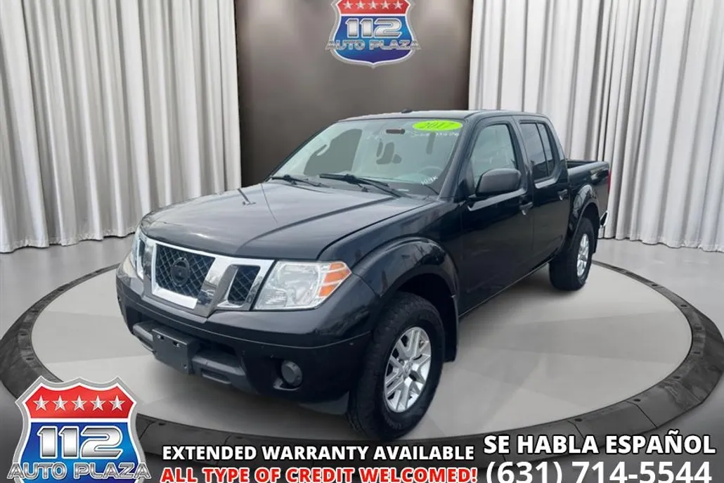 2017 Nissan Frontier SV photo 1