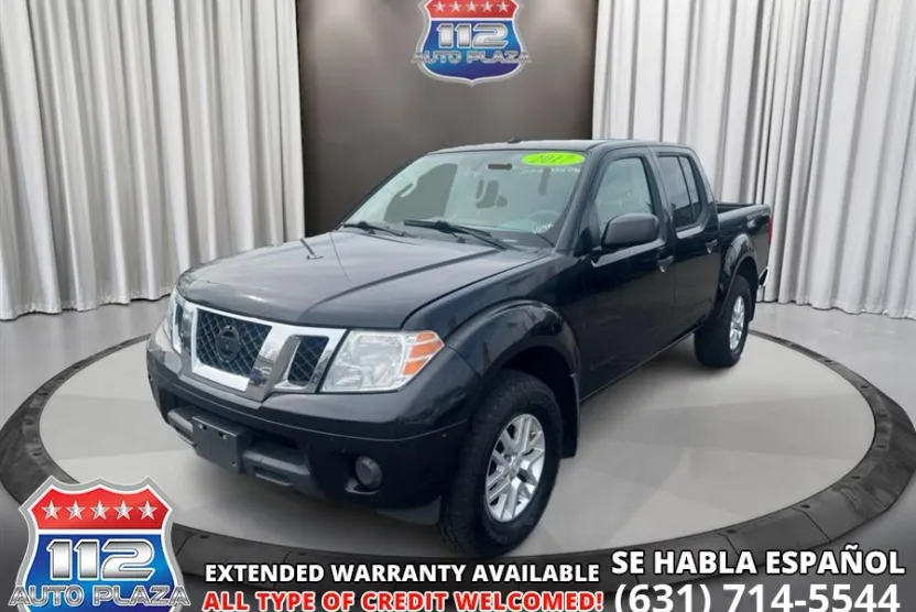 2017 Nissan Frontier SV photo 1