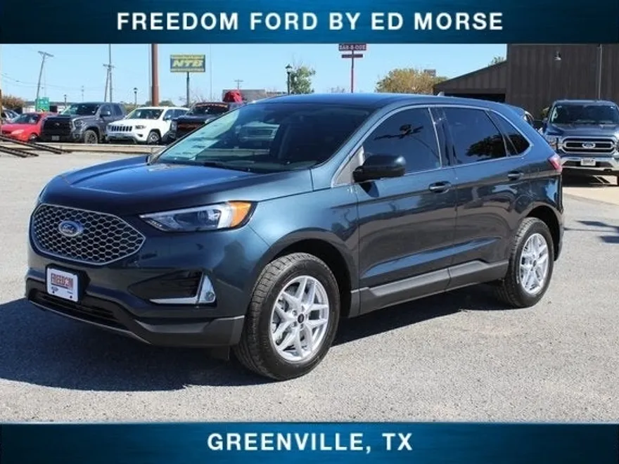 2024 Ford Edge SEL photo 1