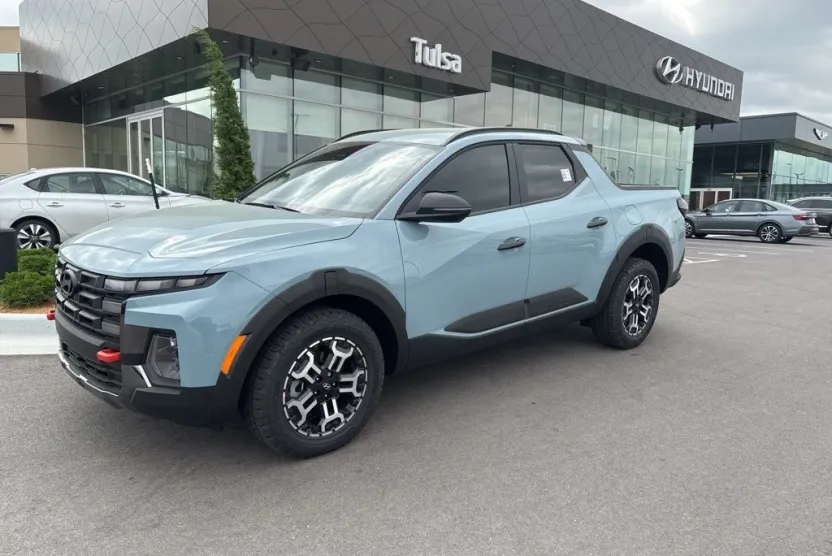 2025 Hyundai Santa Cruz XRT photo 1