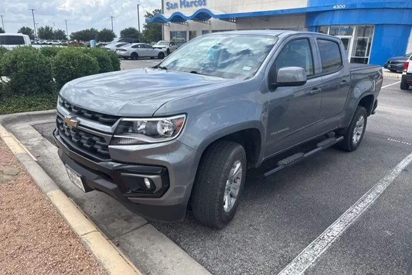 2022 Chevrolet Colorado LT photo 1