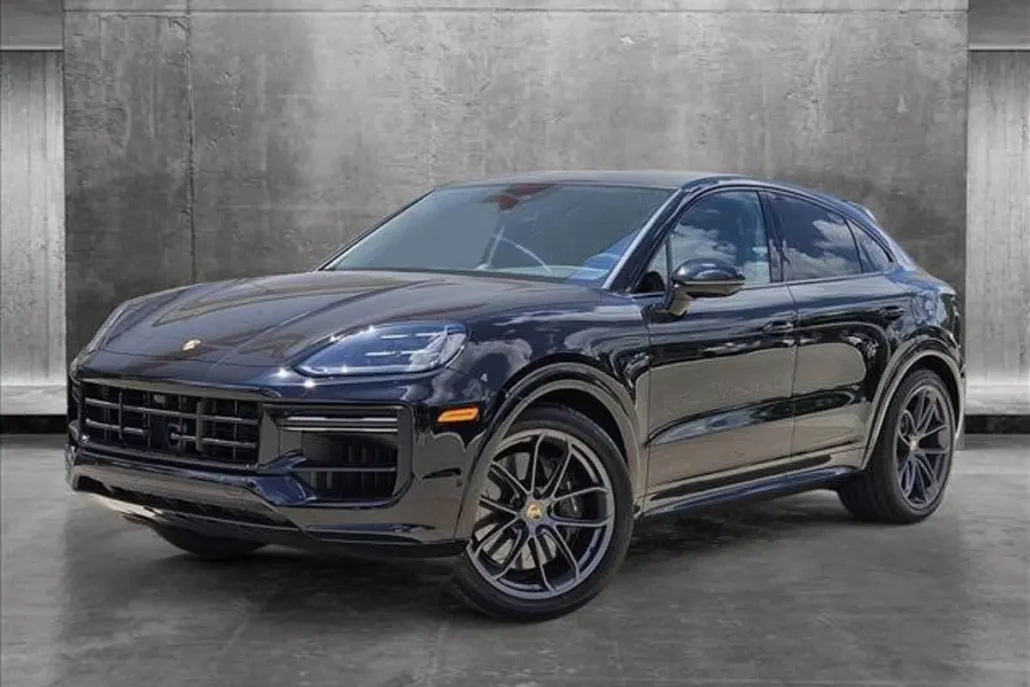 2024 Porsche Cayenne E-Hybrid Turbo photo 1