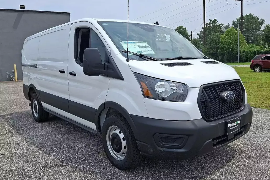 2025 Ford Transit Cargo Van photo 1