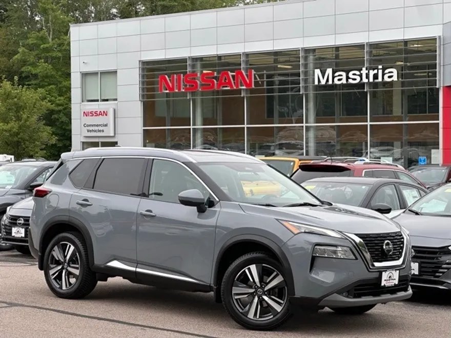 2021 Nissan Rogue SL photo 1