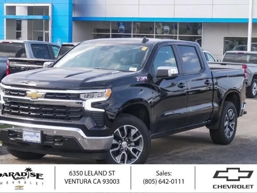 2025 Chevrolet Silverado 1500 LT photo 1