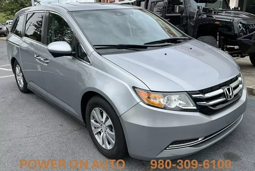 2016 Honda Odyssey EX-L photo 1
