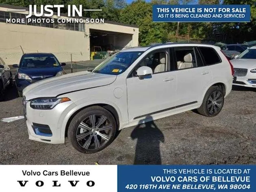 2024 Volvo XC90 T8 Ultimate photo 1