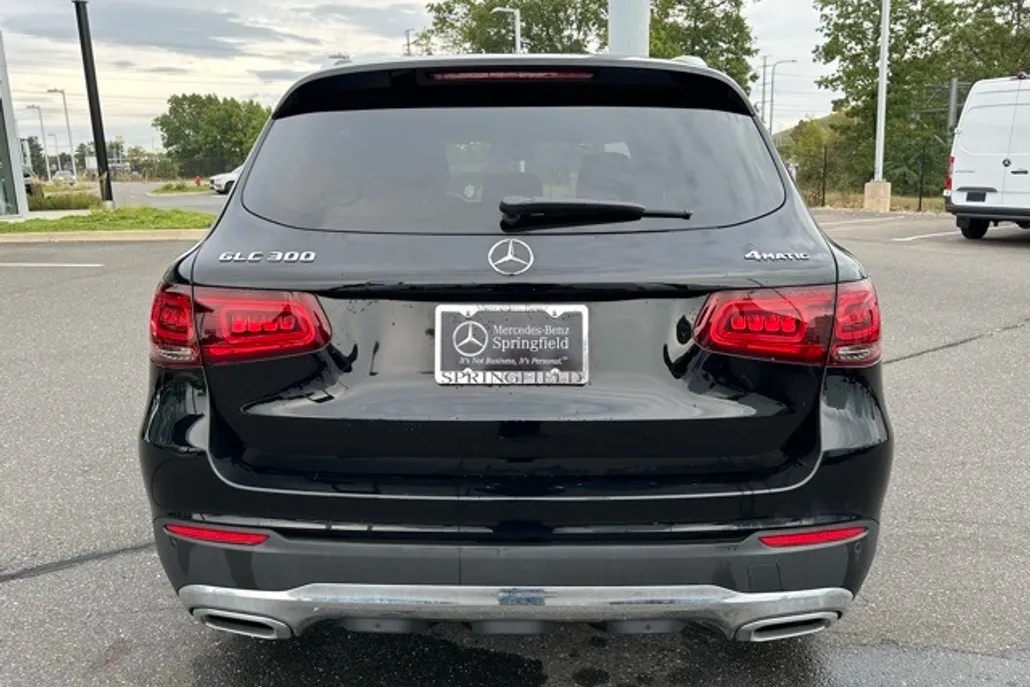 2022 Mercedes Benz GLC 300 4MATIC photo 1