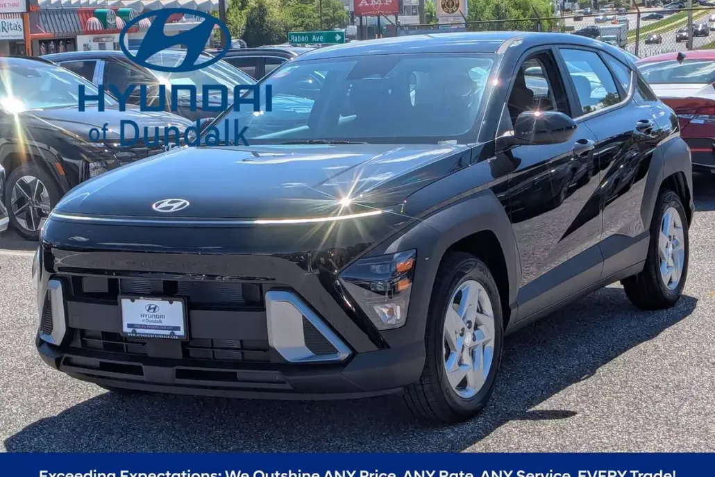 2026 Hyundai Kona SE photo 1