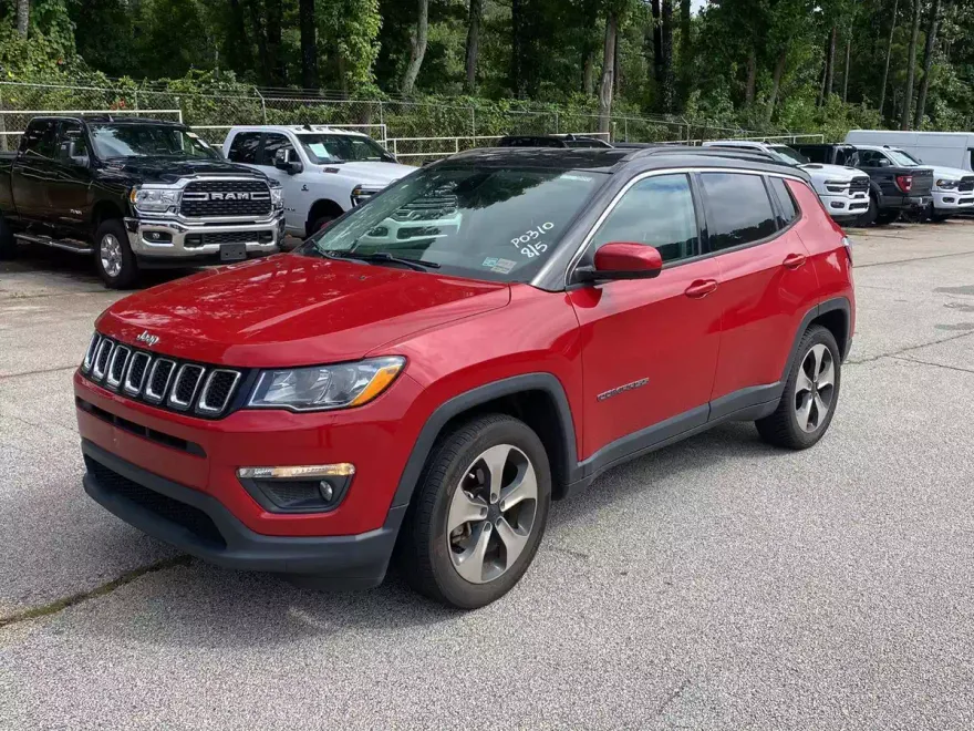 2018 Jeep Compass Latitude photo 1