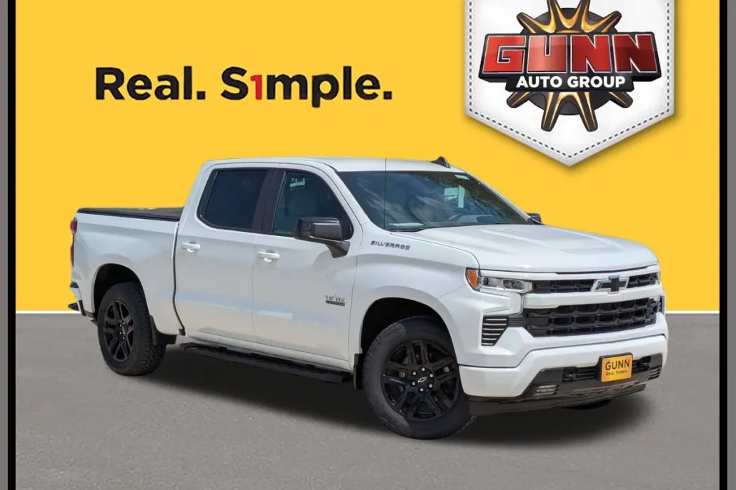 2023 Chevrolet Silverado 1500 RST photo 1