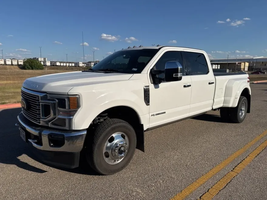2021 Ford F-350 King Ranch photo 1