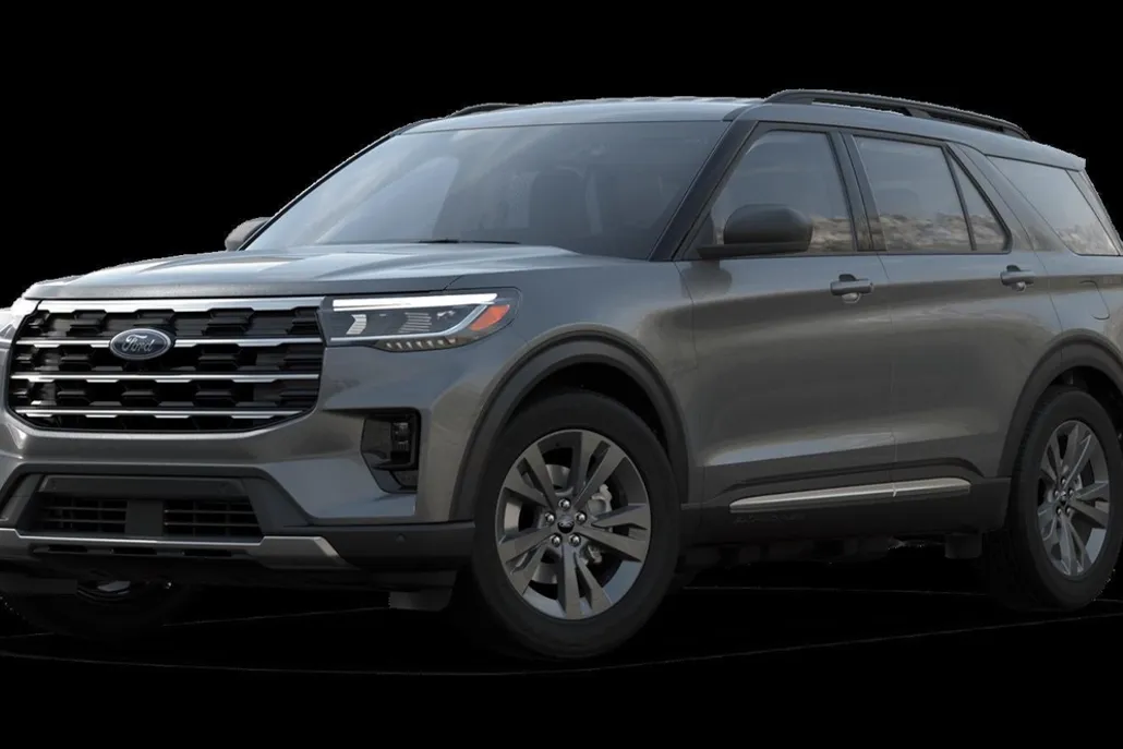 2025 Ford Explorer photo 1
