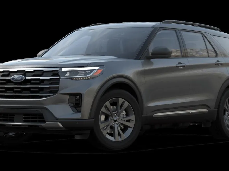 2025 Ford Explorer photo 1