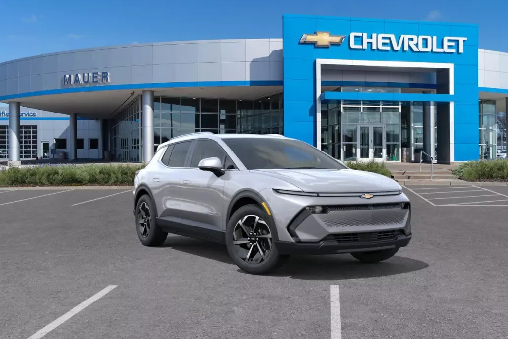 2026 Chevrolet Equinox EV 1LT photo 1