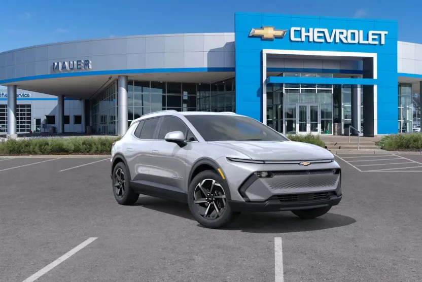 2026 Chevrolet Equinox EV 1LT photo 1