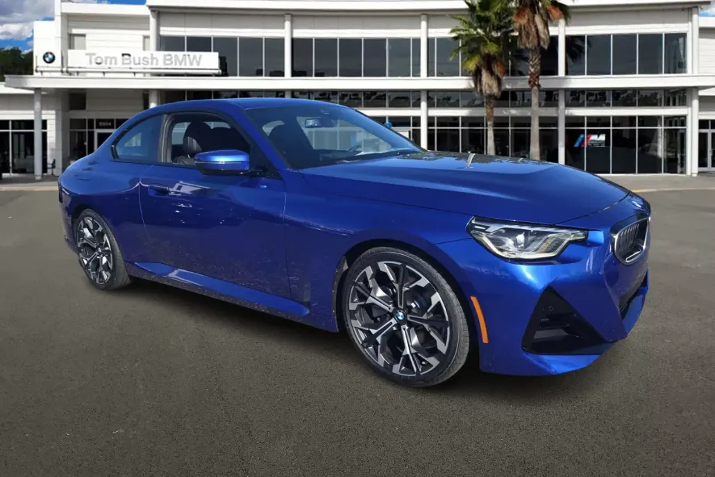2025 Bmw 230i photo 1