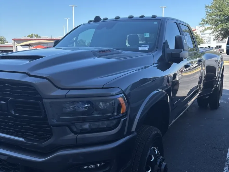 2023 Ram 3500 Limited photo 1
