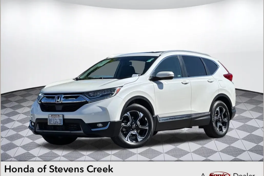 2018 Honda CR-V Touring photo 1
