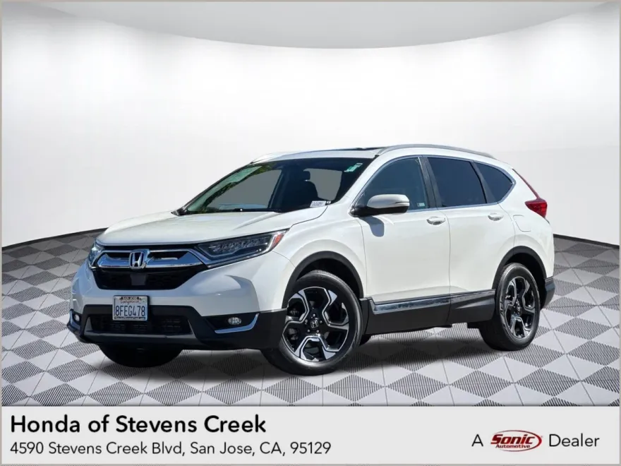 2018 Honda CR-V Touring photo 1