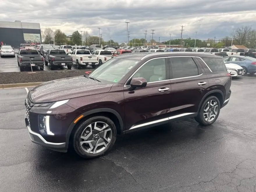 2024 Hyundai Palisade Limited photo 1