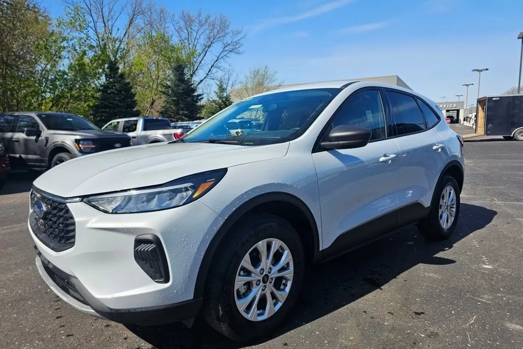 2025 Ford Escape Active photo 1