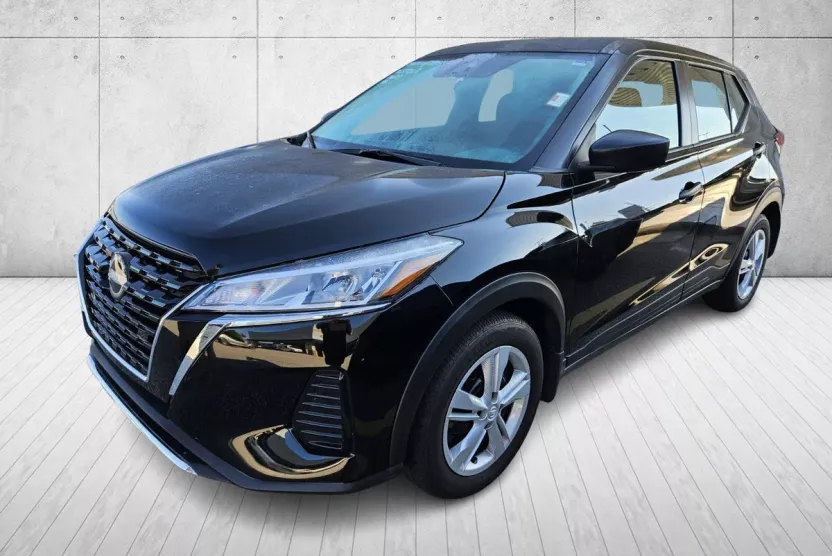 2024 Nissan Kicks S photo 1