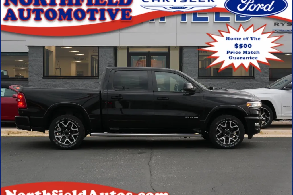 2025 Ram 1500 Laramie photo 1