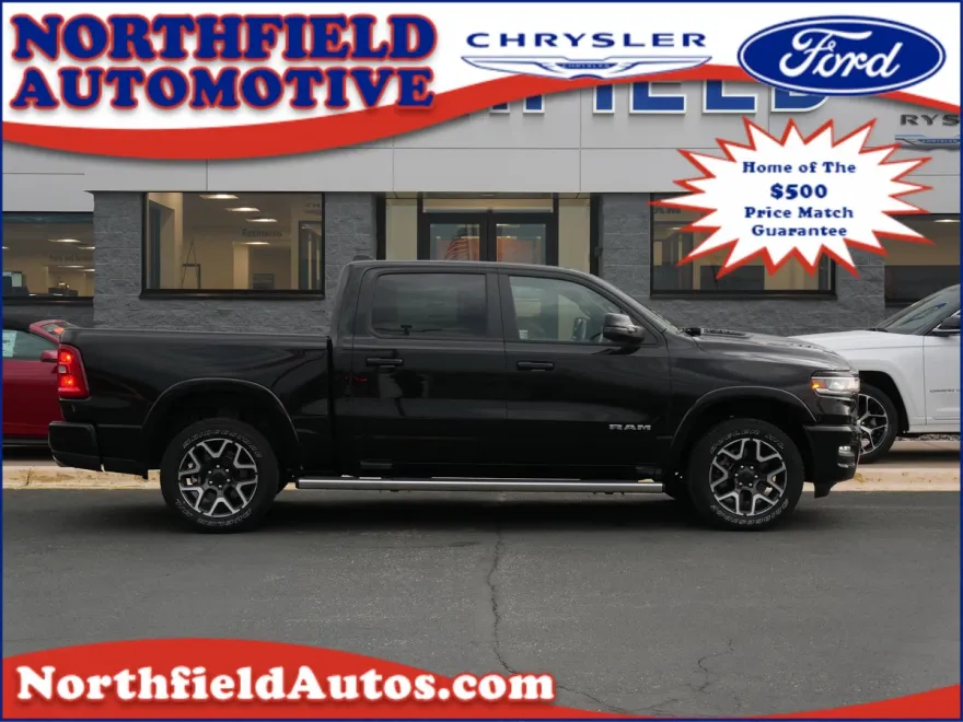 2025 Ram 1500 Laramie photo 1