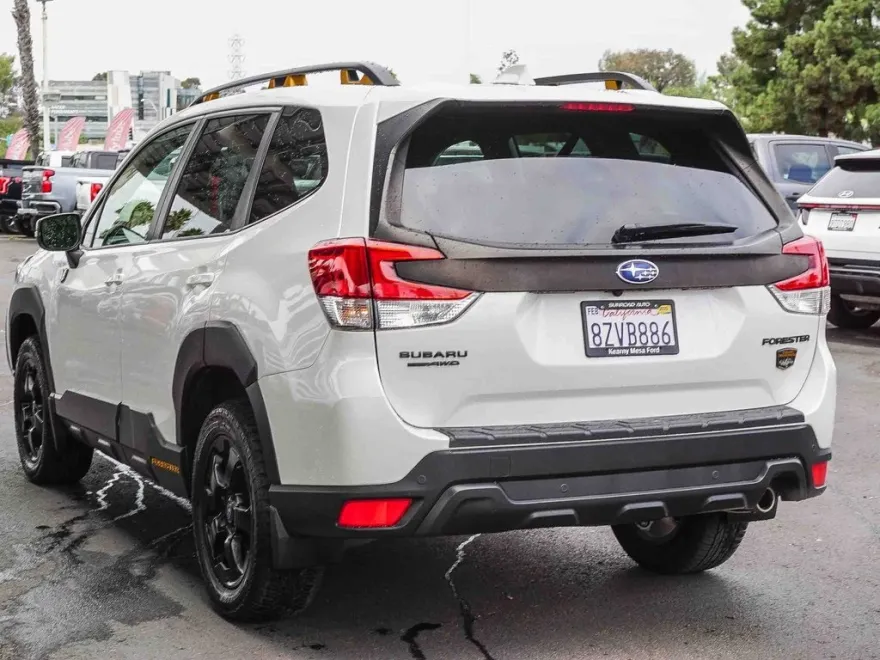 2022 Subaru Forester Wilderness photo 1