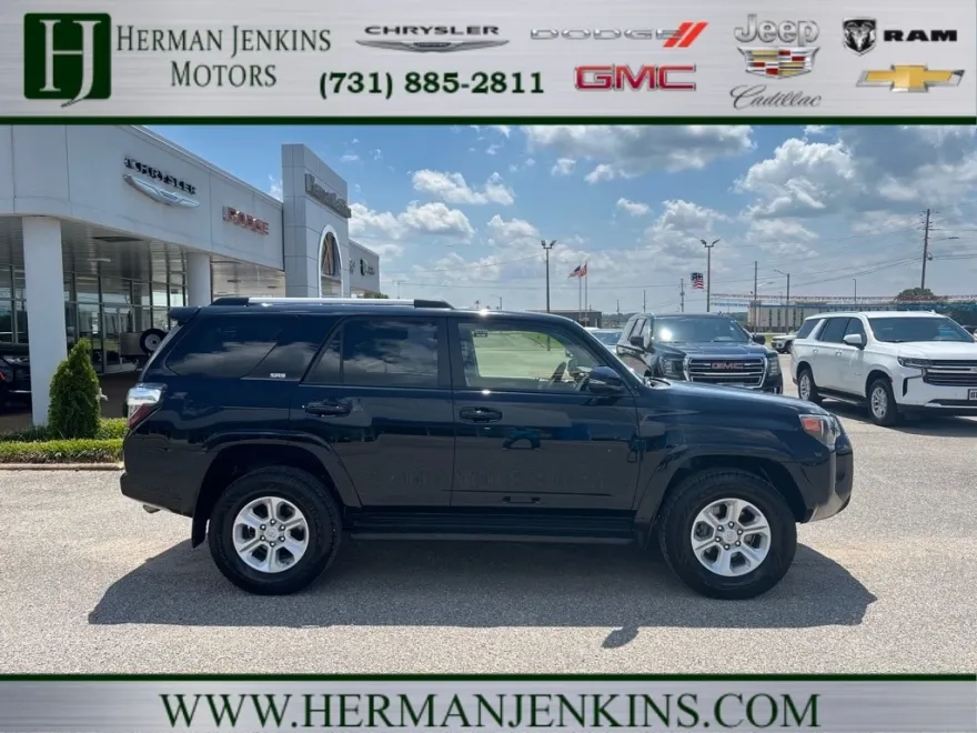 2021 Toyota 4Runner SR5 Premium photo 1