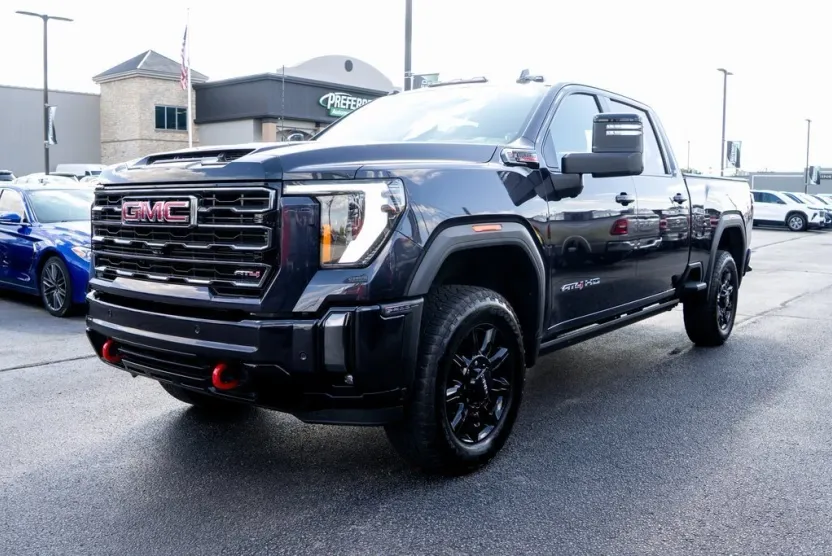 2024 Gmc Sierra HD AT4 photo 1