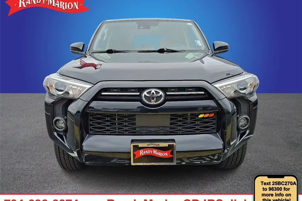 2023 Toyota 4Runner SR5 photo 1