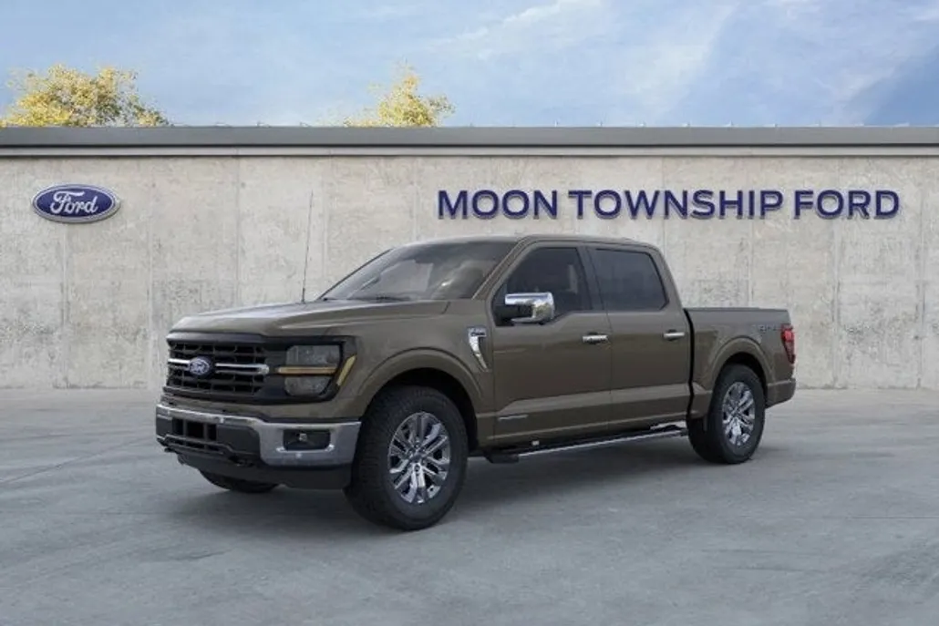 2025 Ford F-150 XLT photo 1