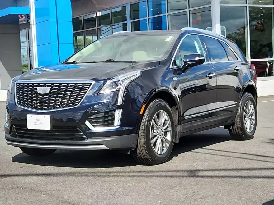 2022 Cadillac XT5 Premium Luxury photo 1