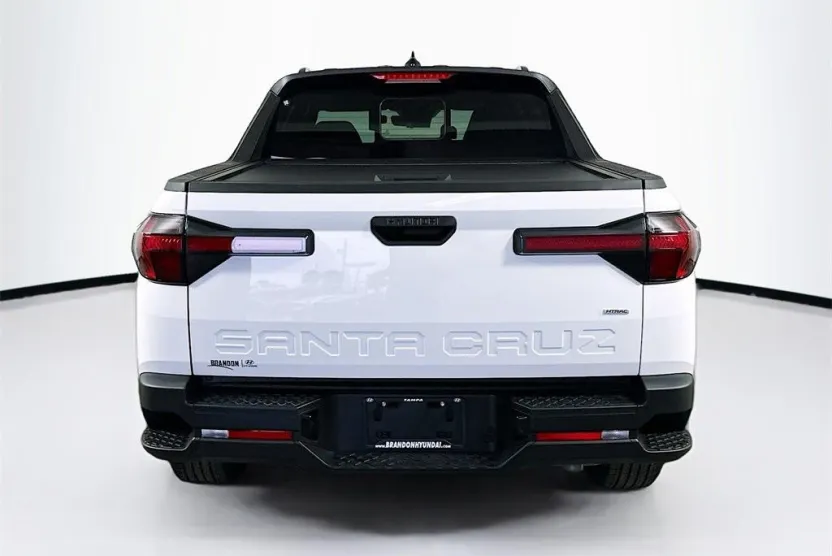 2025 Hyundai Santa Cruz SEL Activity photo 1