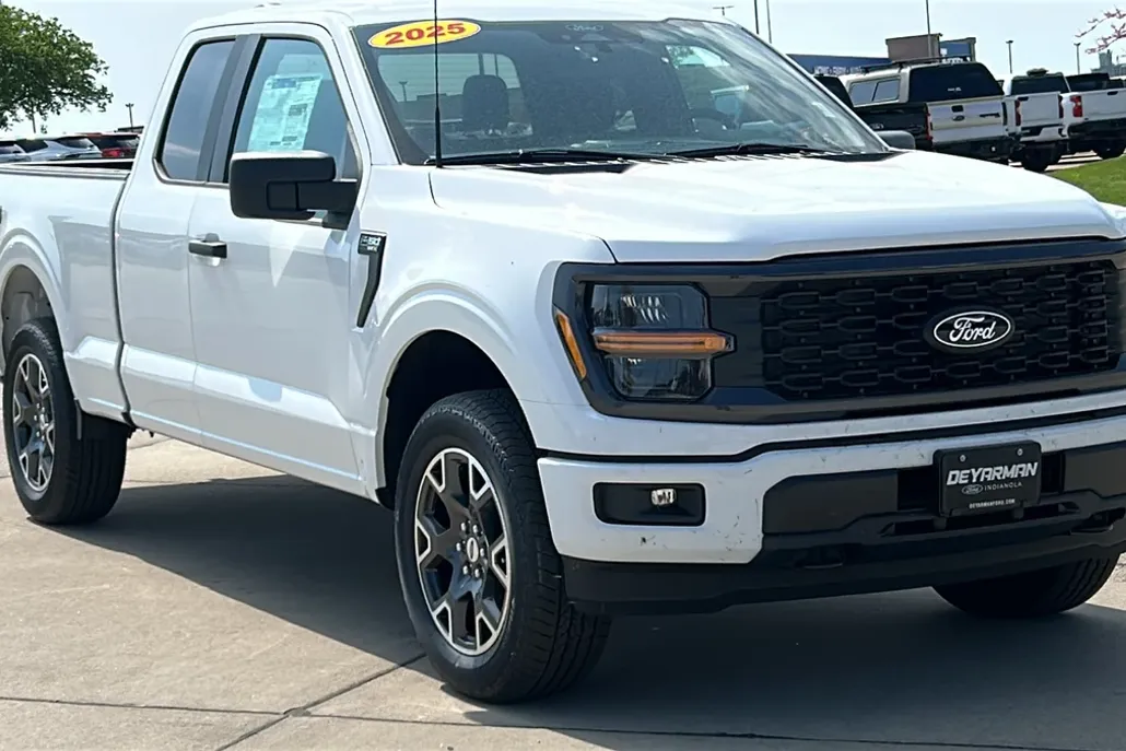 2025 Ford F-150 STX photo 1
