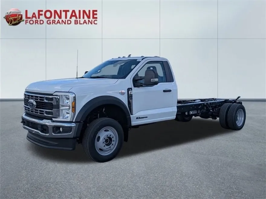 2026 Ford F-550 photo 1