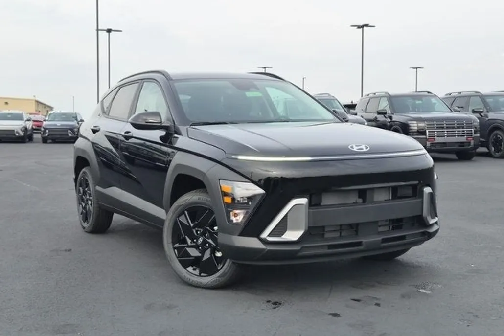 2026 Hyundai Kona SEL photo 1