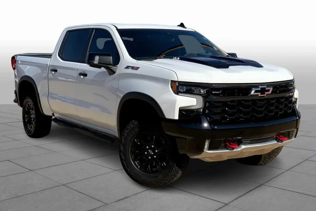 2024 Chevrolet Silverado 1500 ZR2 photo 1