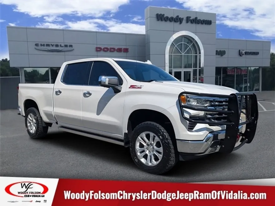 2023 Chevrolet Silverado 1500 LTZ photo 1