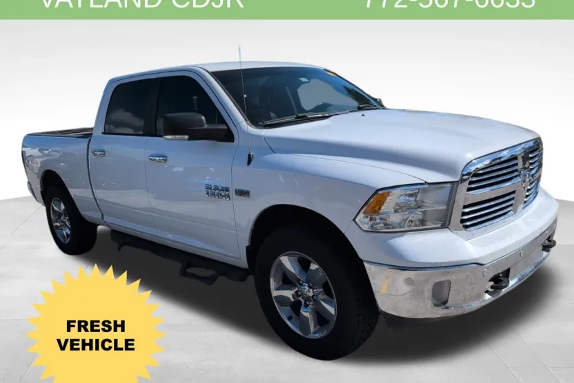 2018 Ram 1500 SLT photo 1