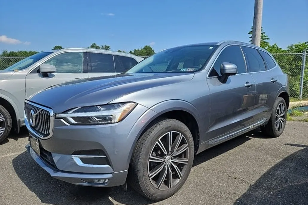 2020 Volvo XC60 T5 Inscription photo 1